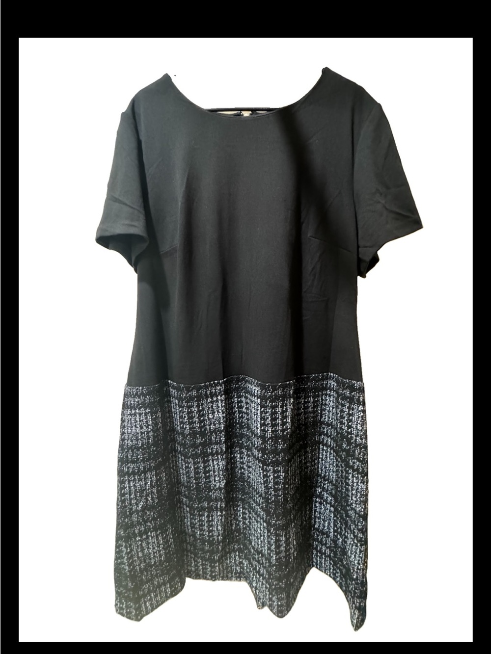 Calvin Klein Black and Gray Short Sleeve Knit Dress